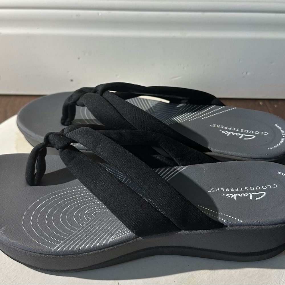 Clark's Cloudstepper Arla Kaylie sandals black 9